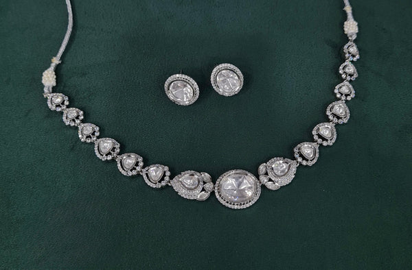 Kundan Necklace 05772 - KRISHNA'S SWETA JEWELLERY