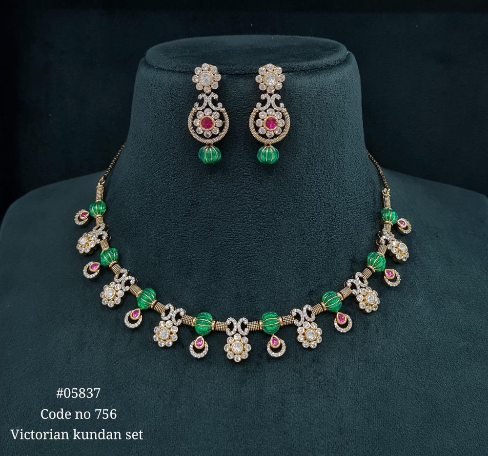 Kundan Necklace 05837 - KRISHNA'S SWETA JEWELLERY