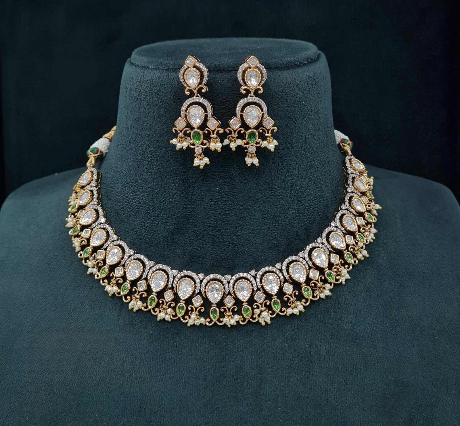 Kundan Necklace 06214 - KRISHNA'S SWETA JEWELLERY