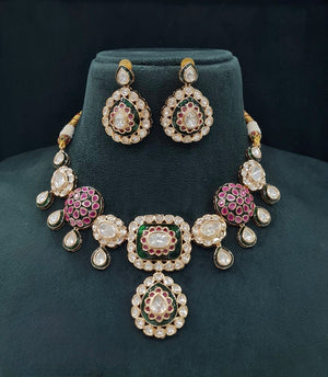 Kundan Necklace 06943 - KRISHNA'S SWETA JEWELLERY