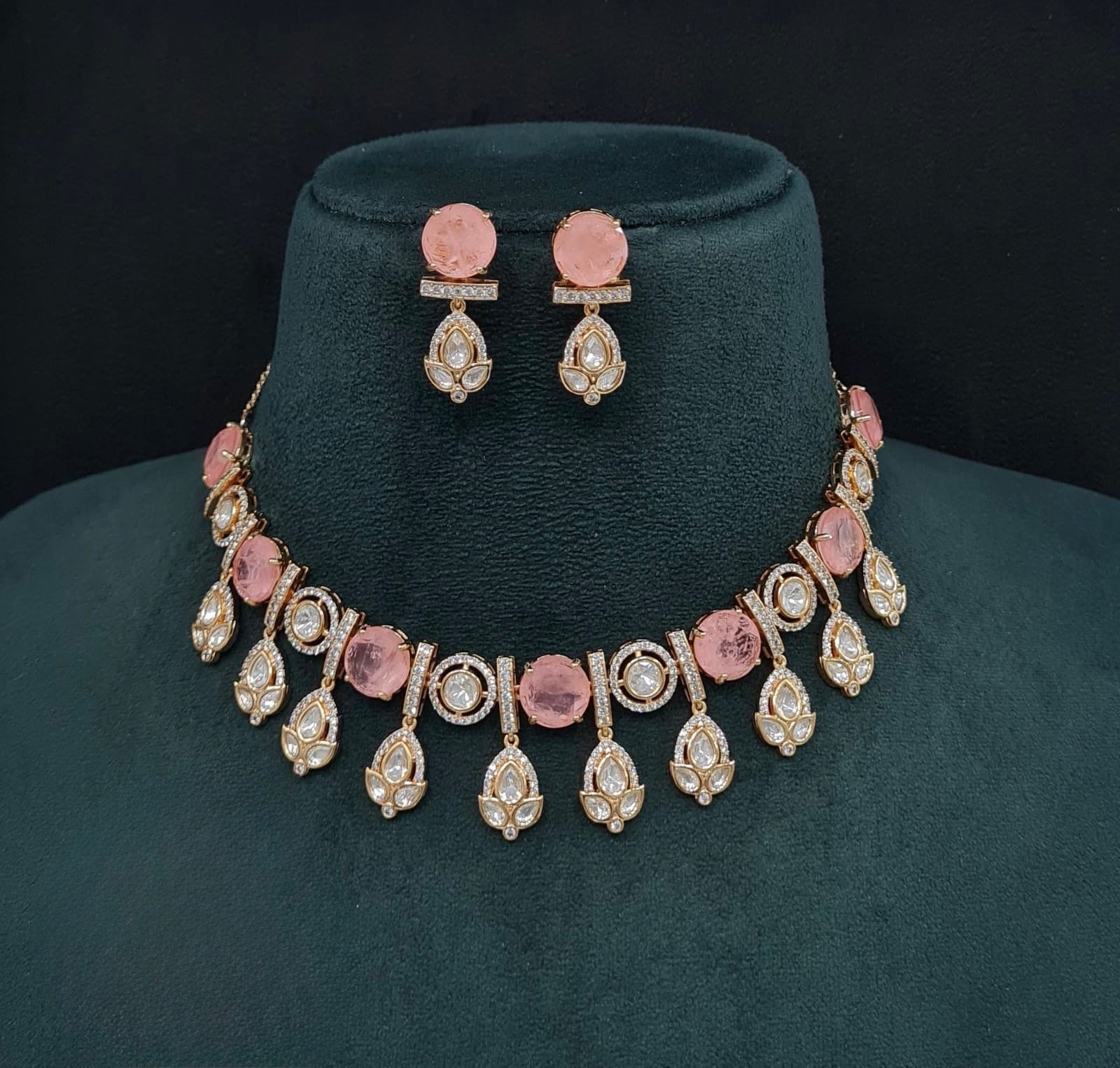 Kundan Necklace 08903 - KRISHNA'S SWETA JEWELLERY
