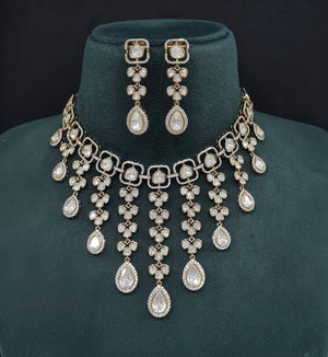 Kundan Necklace 08904 - KRISHNA'S SWETA JEWELLERY