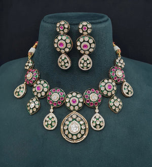 Kundan Necklace 08936 - KRISHNA'S SWETA JEWELLERY