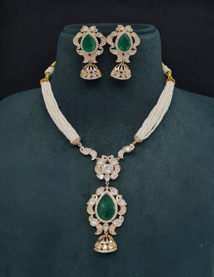 Kundan Necklace 08947 - KRISHNA'S SWETA JEWELLERY