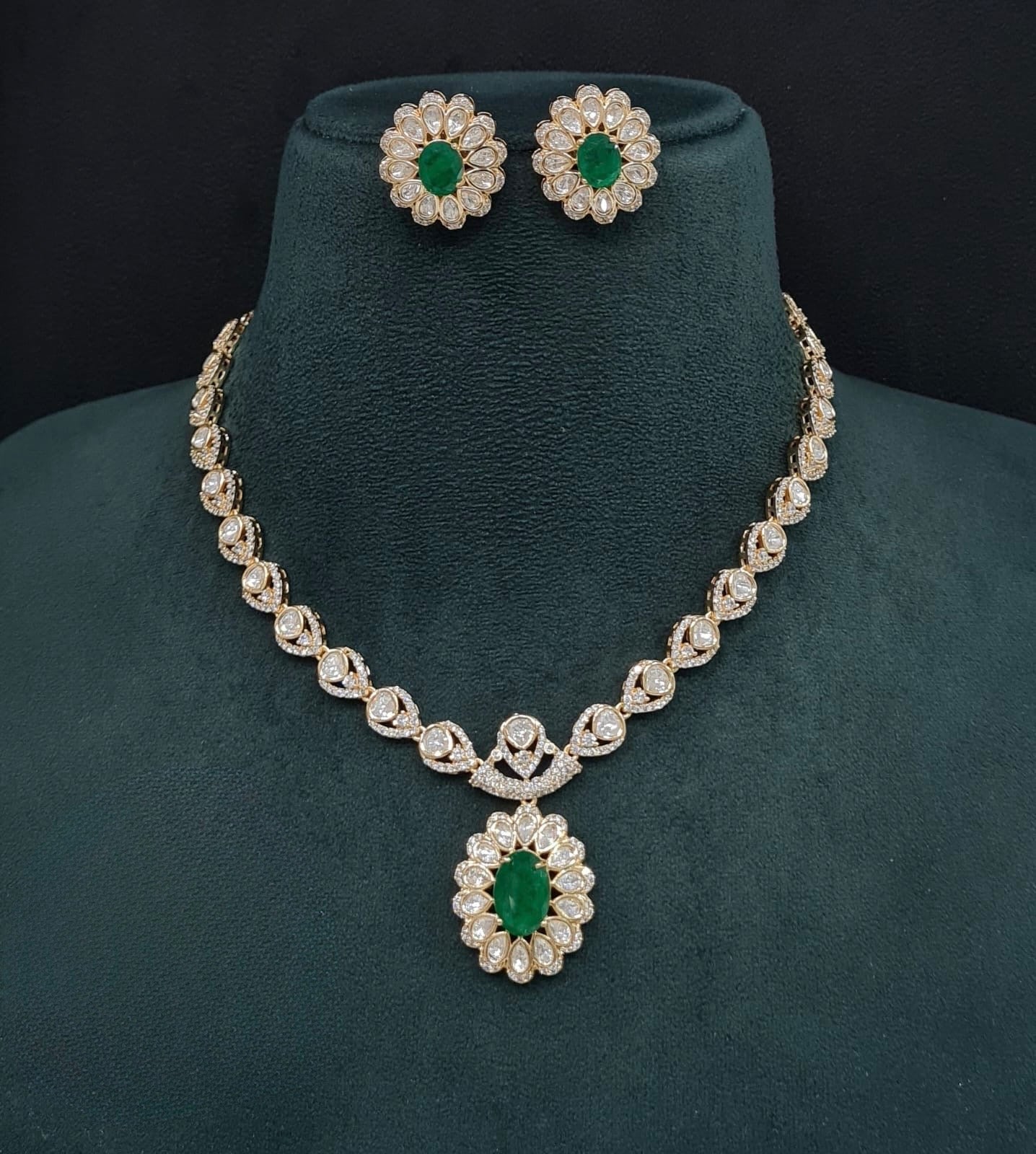 Kundan Necklace 09266 - KRISHNA'S SWETA JEWELLERY