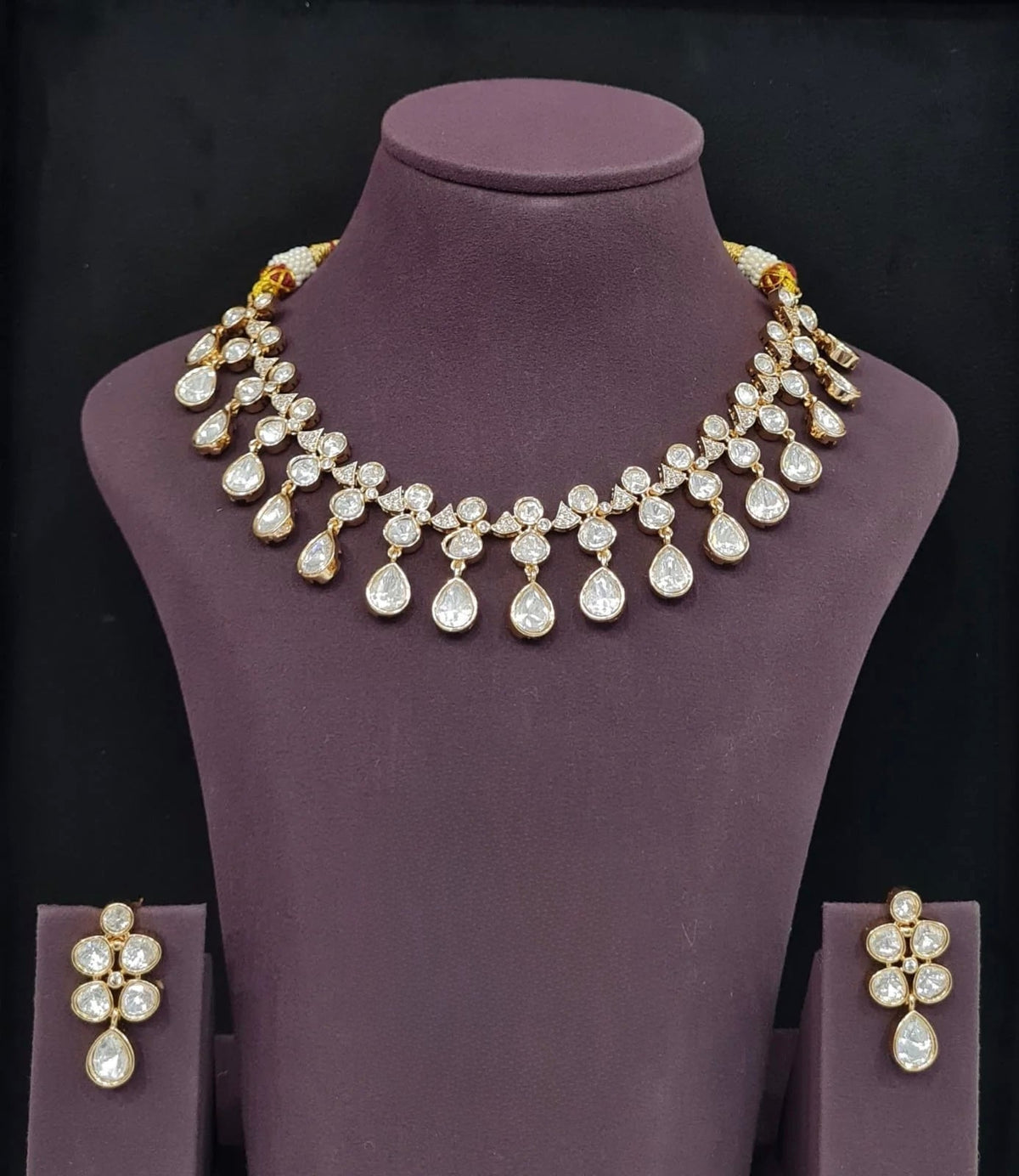 Kundan Necklace 09672 - Krishna's Sweta Jewellery