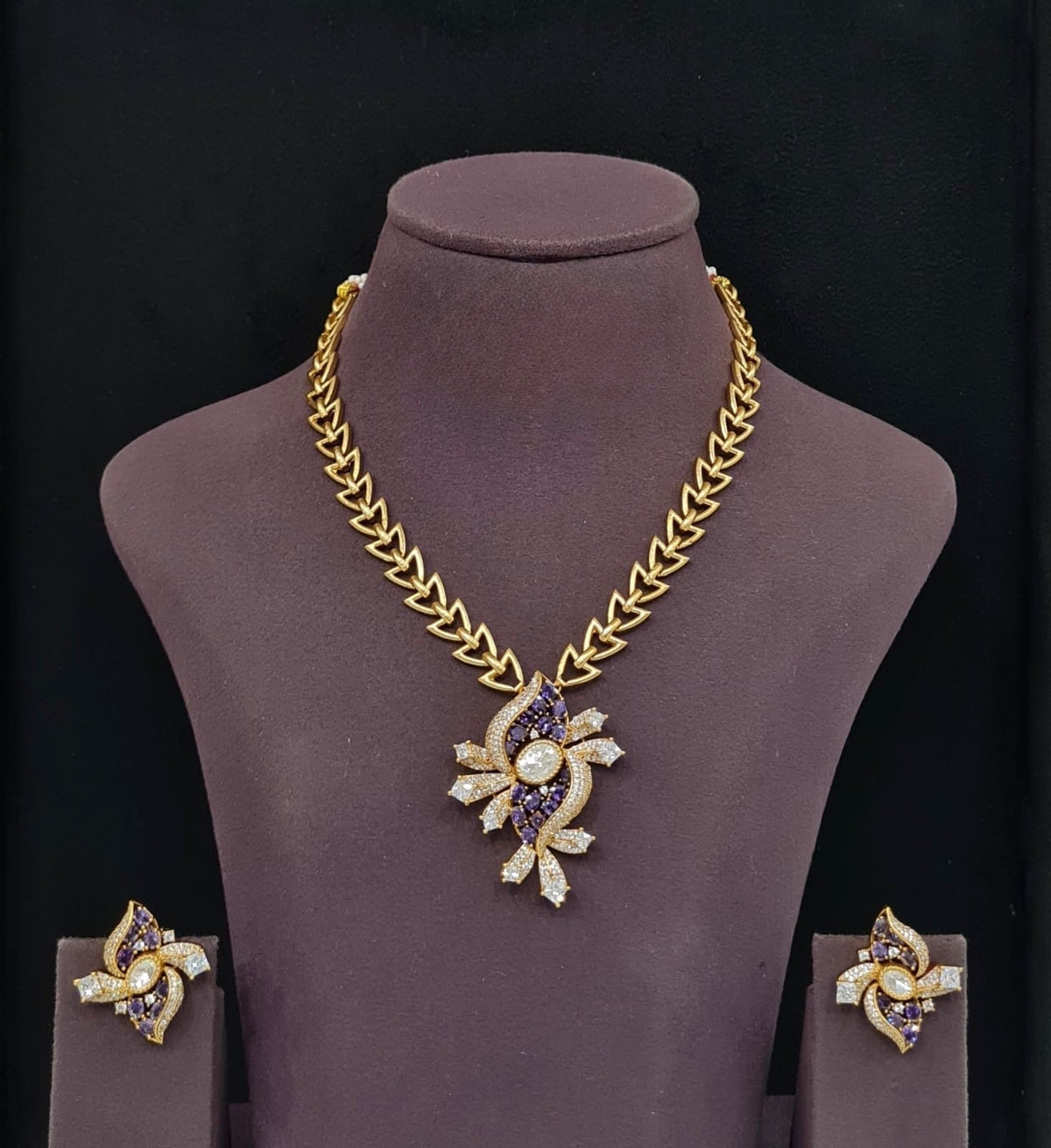Kundan Necklace 10288 - KRISHNA'S SWETA JEWELLERY