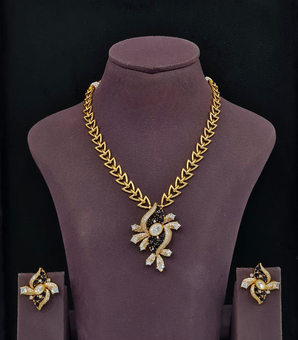 Kundan Necklace 10288 - KRISHNA'S SWETA JEWELLERY