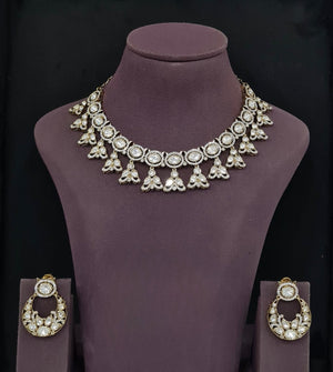 Kundan Necklace 11008 - KRISHNA'S SWETA JEWELLERY