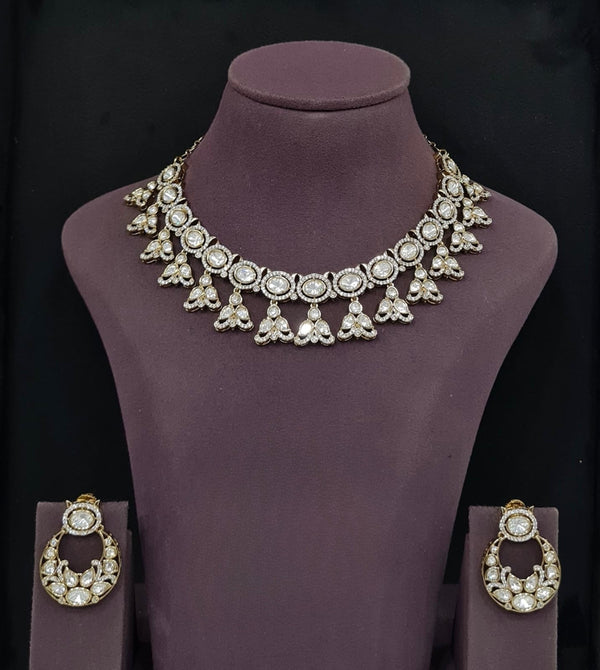 Kundan Necklace 11008 - KRISHNA'S SWETA JEWELLERY