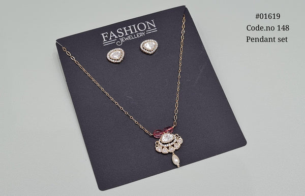 Kundan pendant 01619 - KRISHNA'S SWETA JEWELLERY