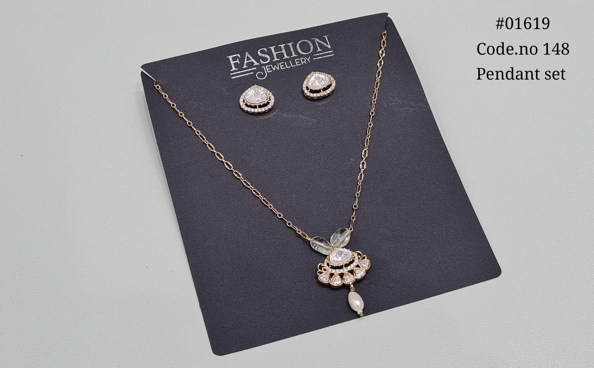 Kundan pendant 01619 - KRISHNA'S SWETA JEWELLERY