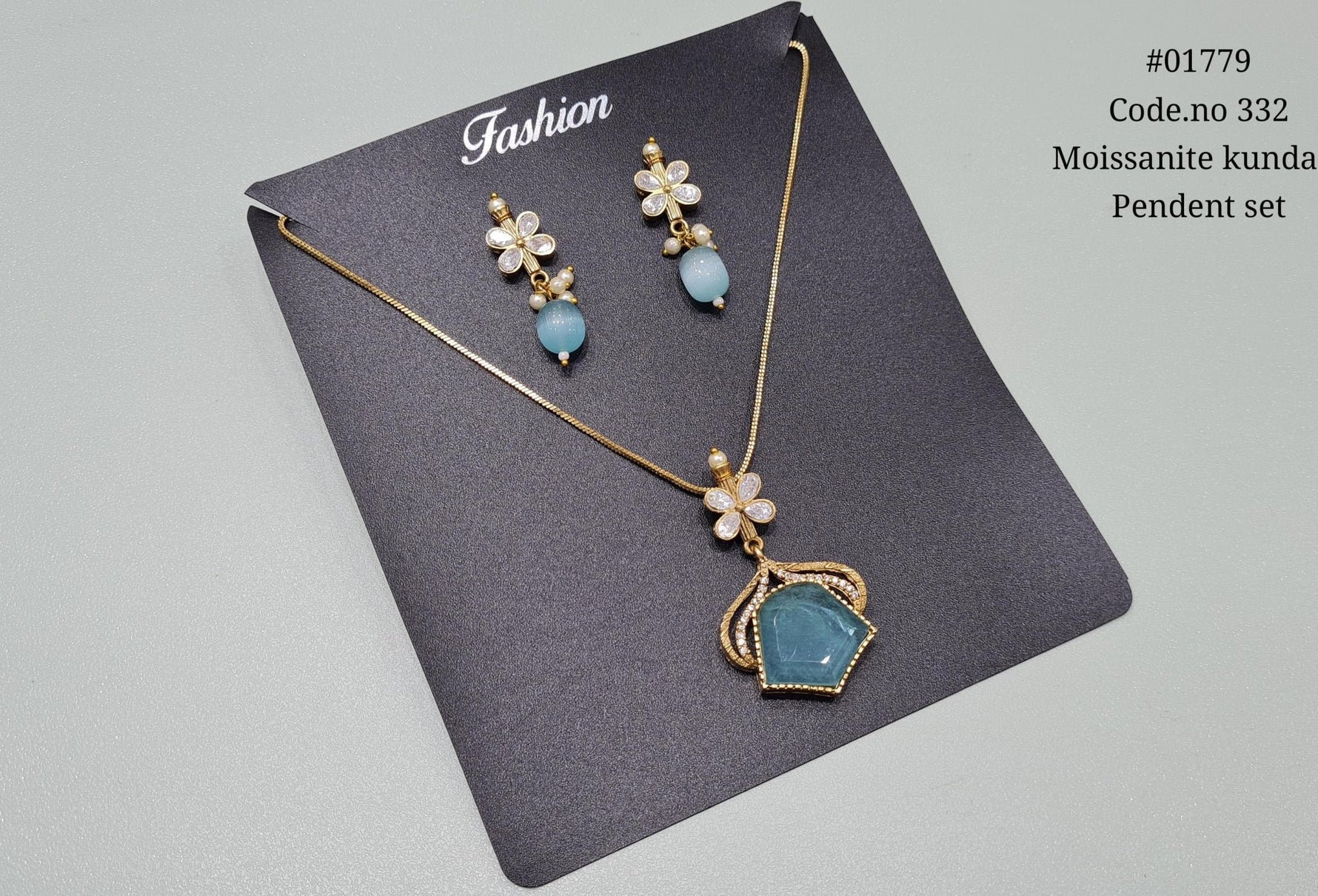 Kundan pendant 01779 - KRISHNA'S SWETA JEWELLERY