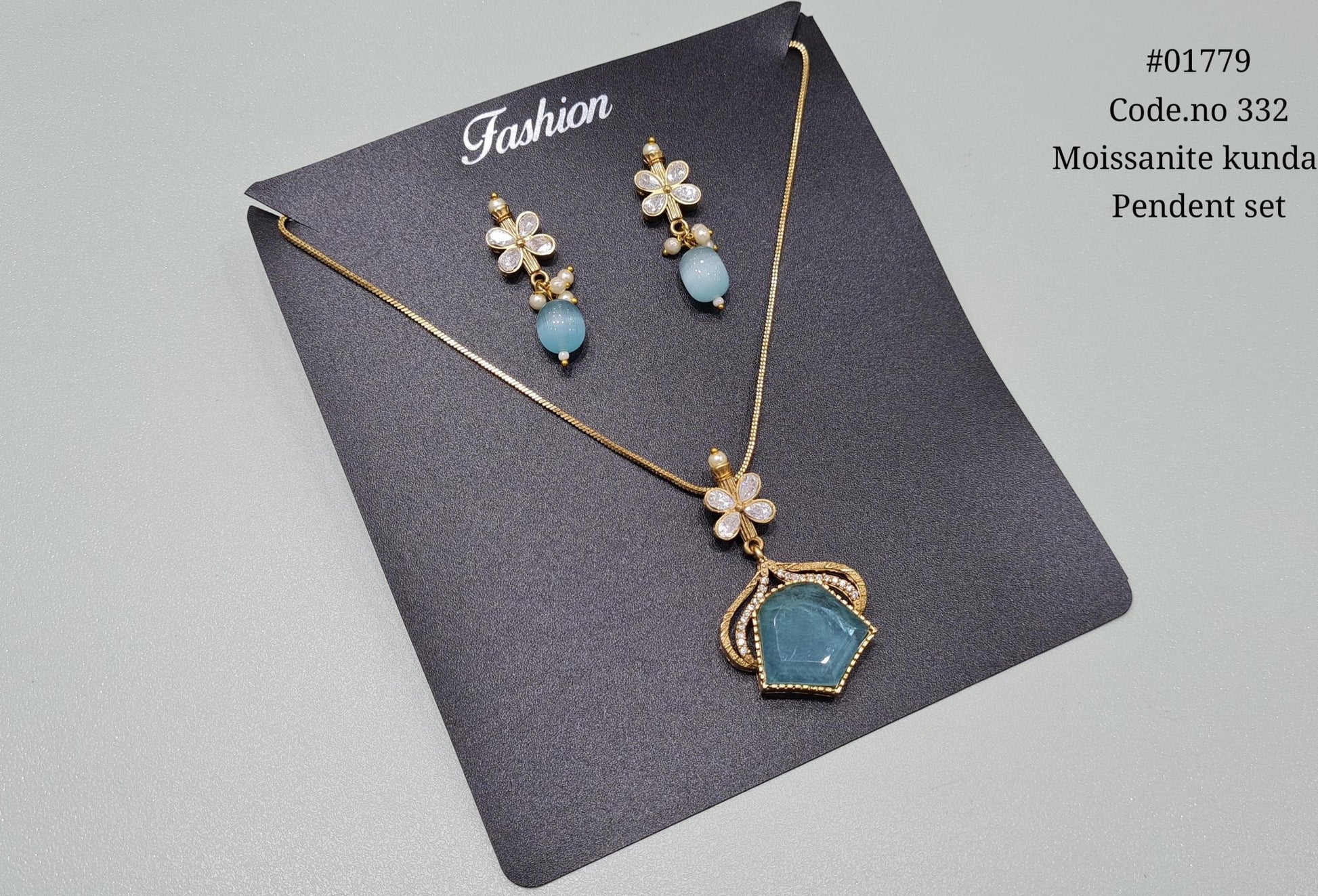 Kundan pendant 01779 - KRISHNA'S SWETA JEWELLERY