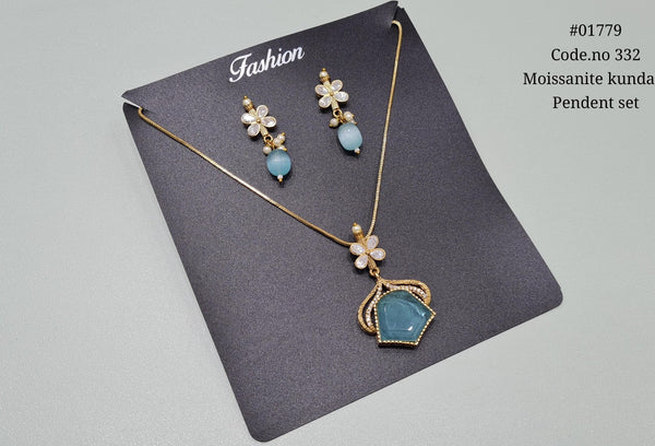 Kundan pendant 01779 - KRISHNA'S SWETA JEWELLERY