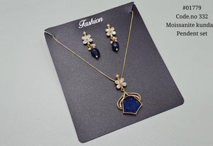 Kundan pendant 01779 - KRISHNA'S SWETA JEWELLERY