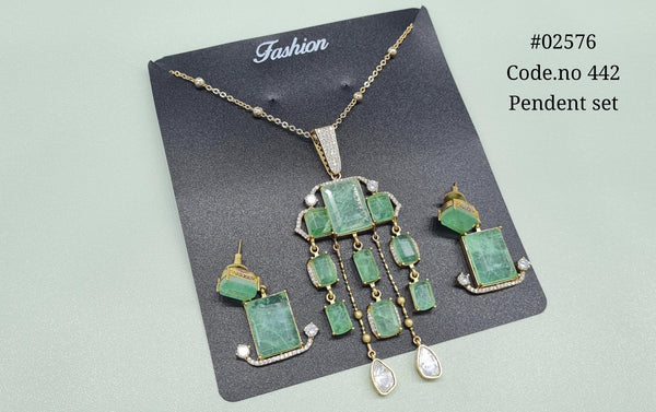 Kundan pendant 02576 - KRISHNA'S SWETA JEWELLERY