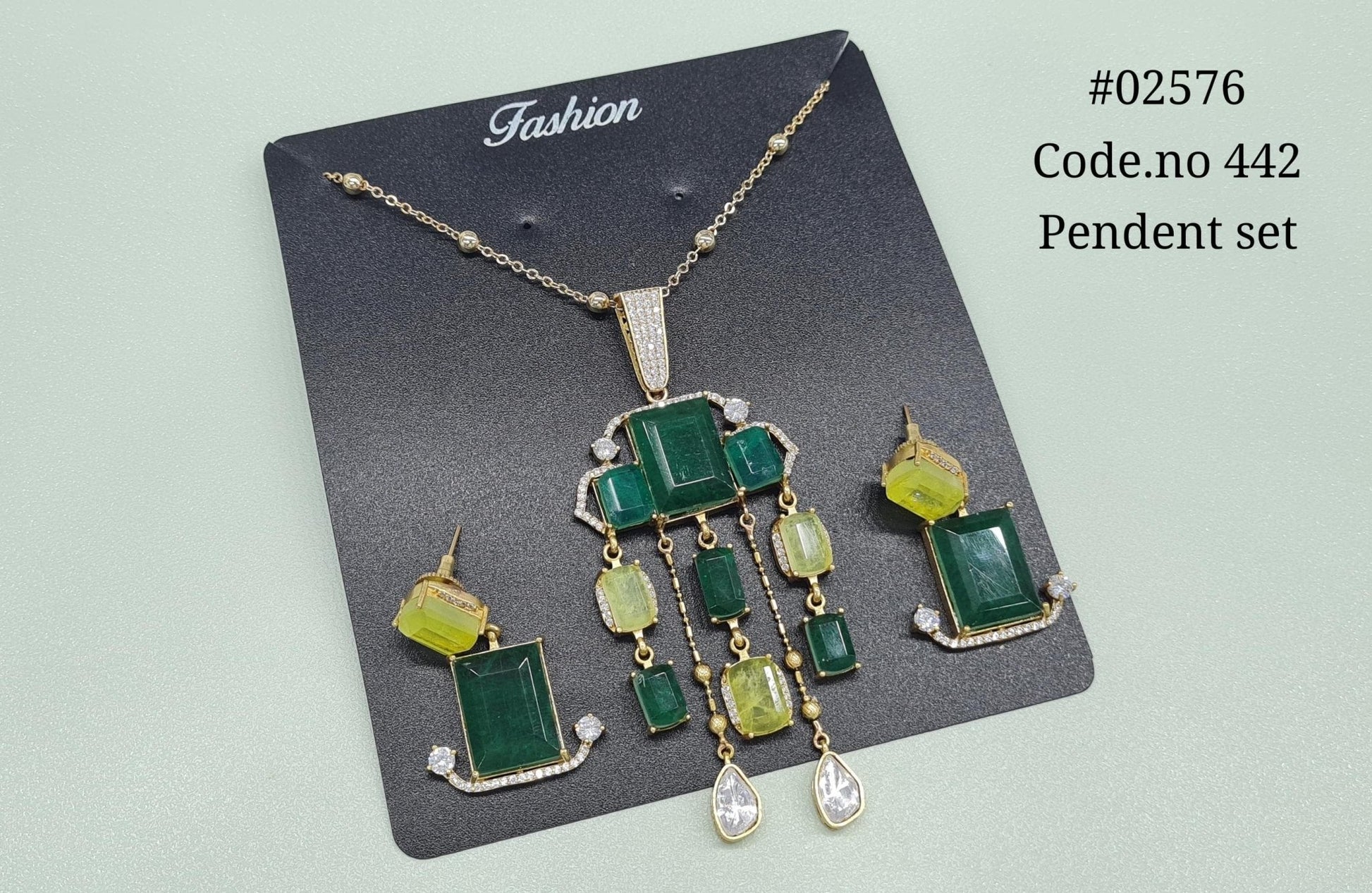 Kundan pendant 02576 - KRISHNA'S SWETA JEWELLERY