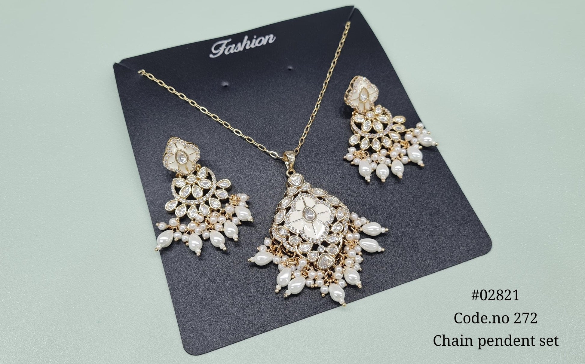 Kundan pendant 02821 - KRISHNA'S SWETA JEWELLERY