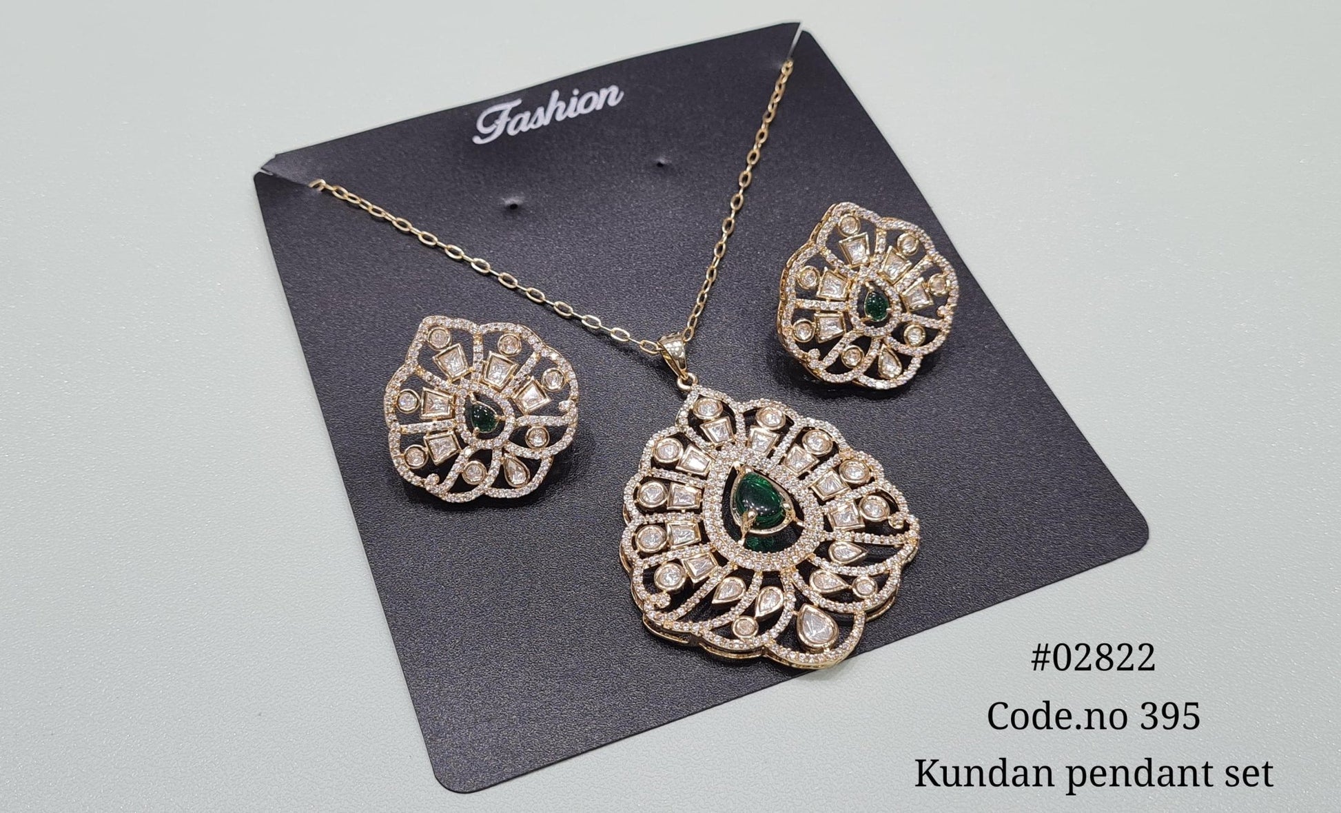 Kundan pendant 02822 - KRISHNA'S SWETA JEWELLERY