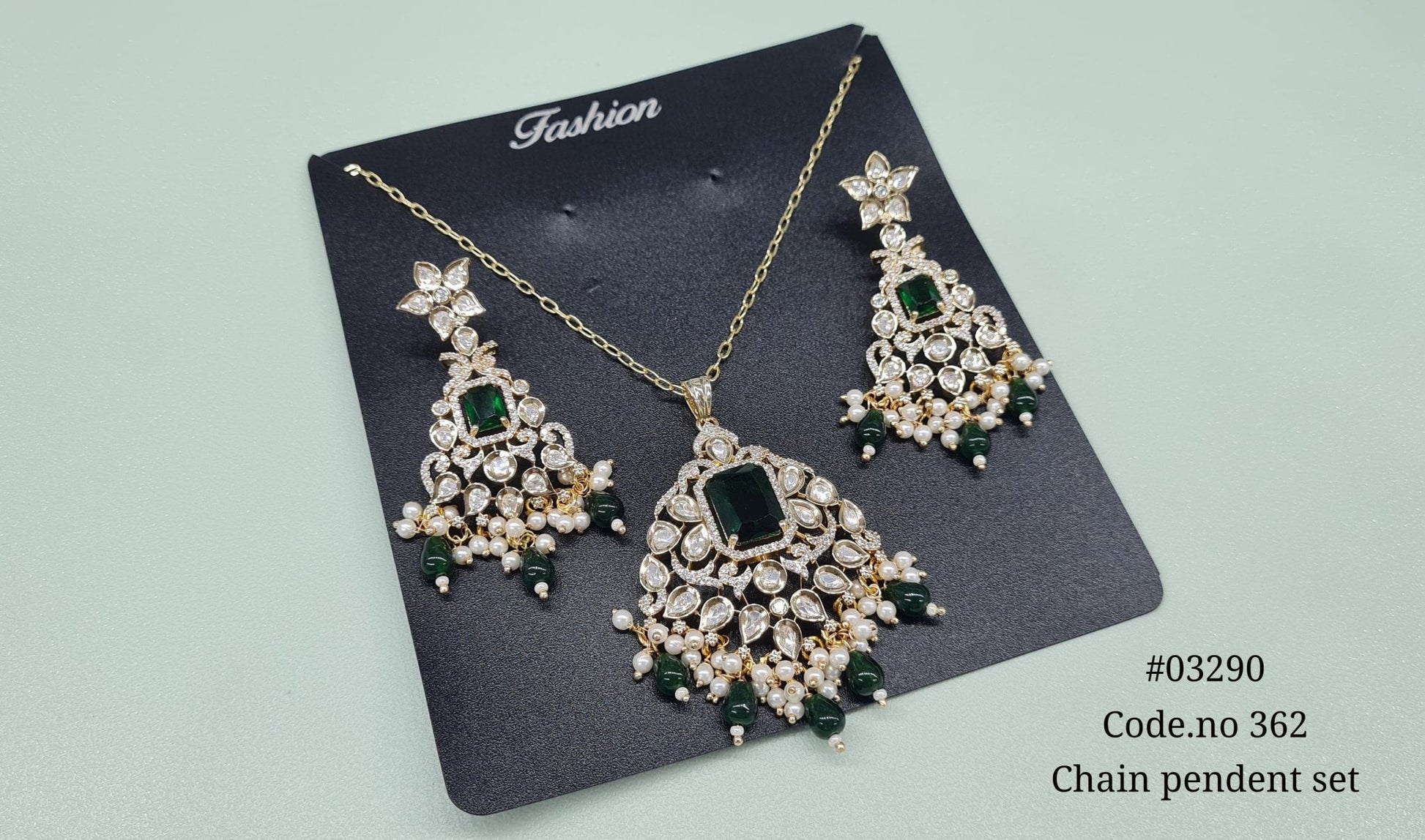 Kundan pendant 03290 - KRISHNA'S SWETA JEWELLERY