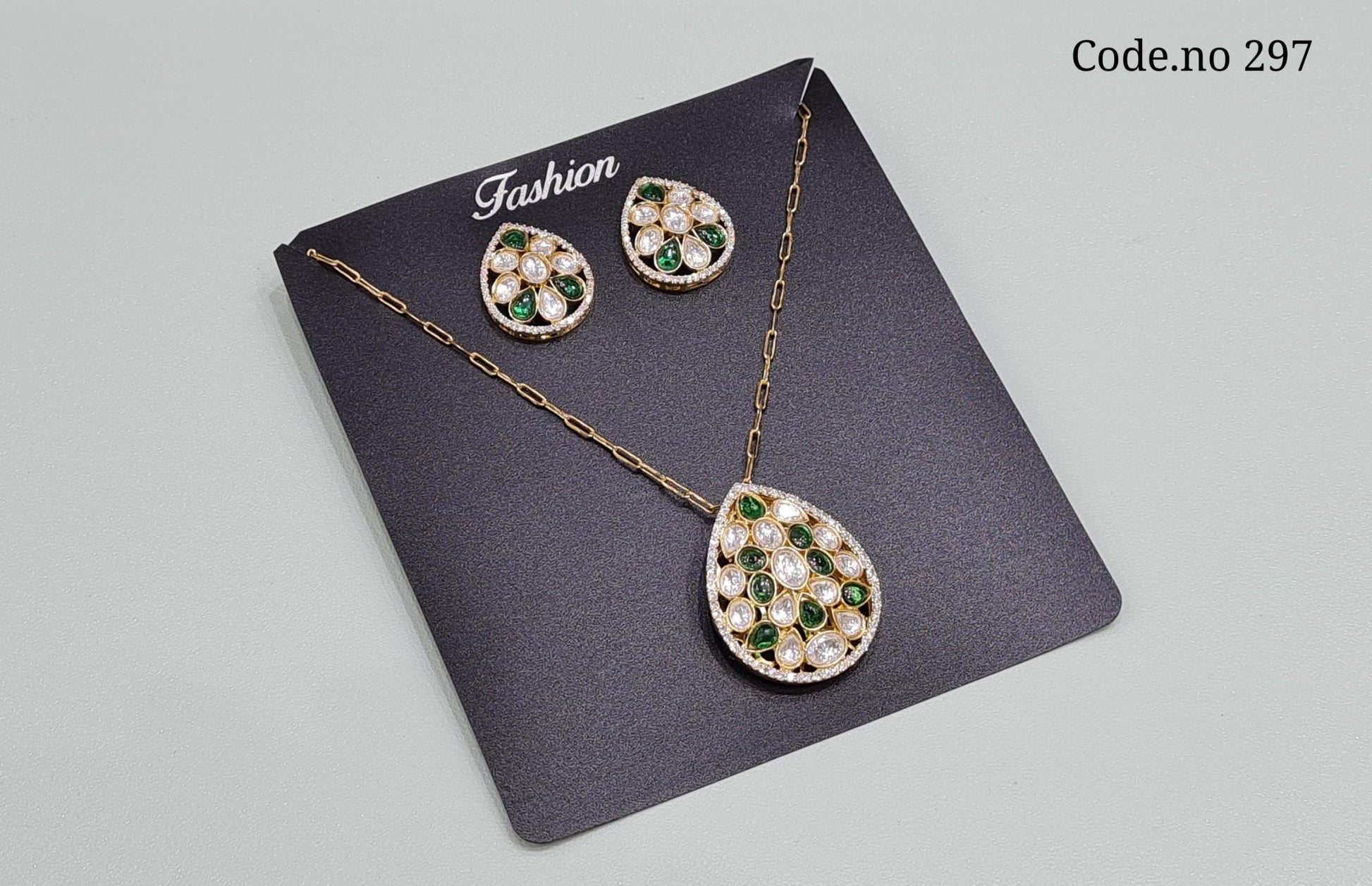 Kundan Pendant 03412 - KRISHNA'S SWETA JEWELLERY