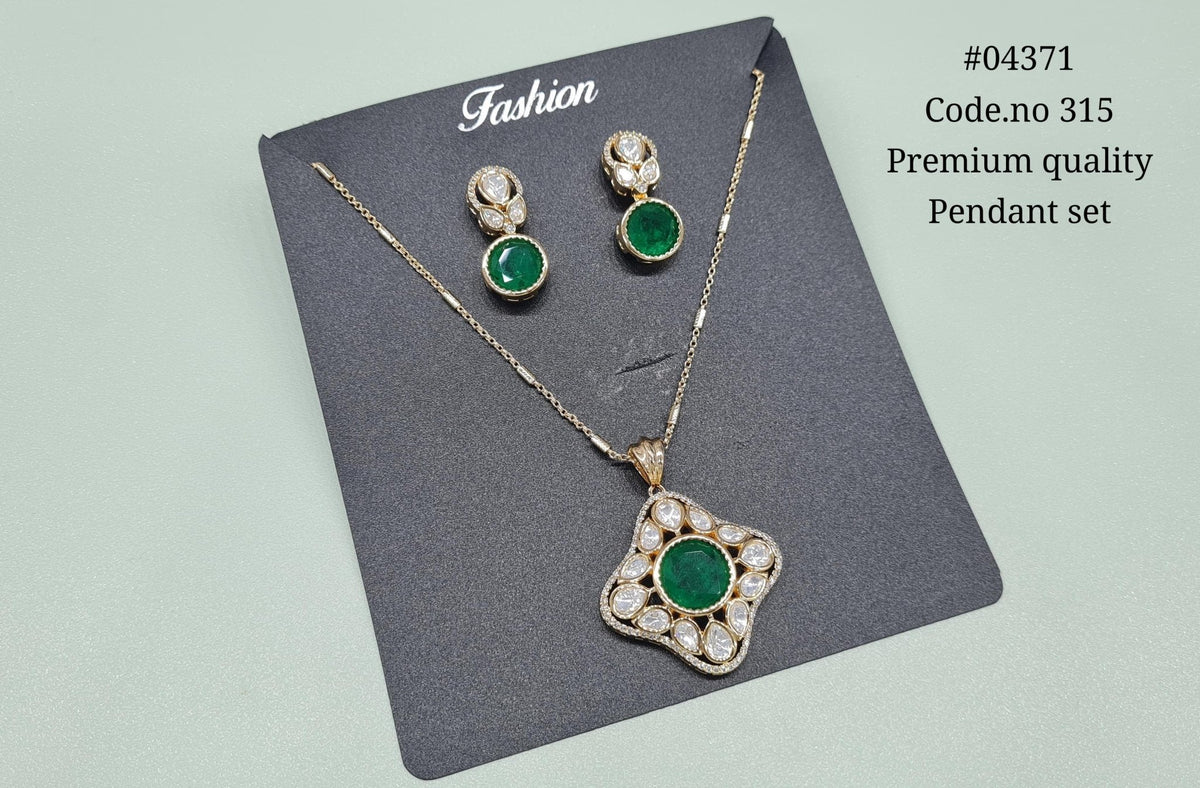 Kundan Pendant 04371 - KRISHNA'S SWETA JEWELLERY