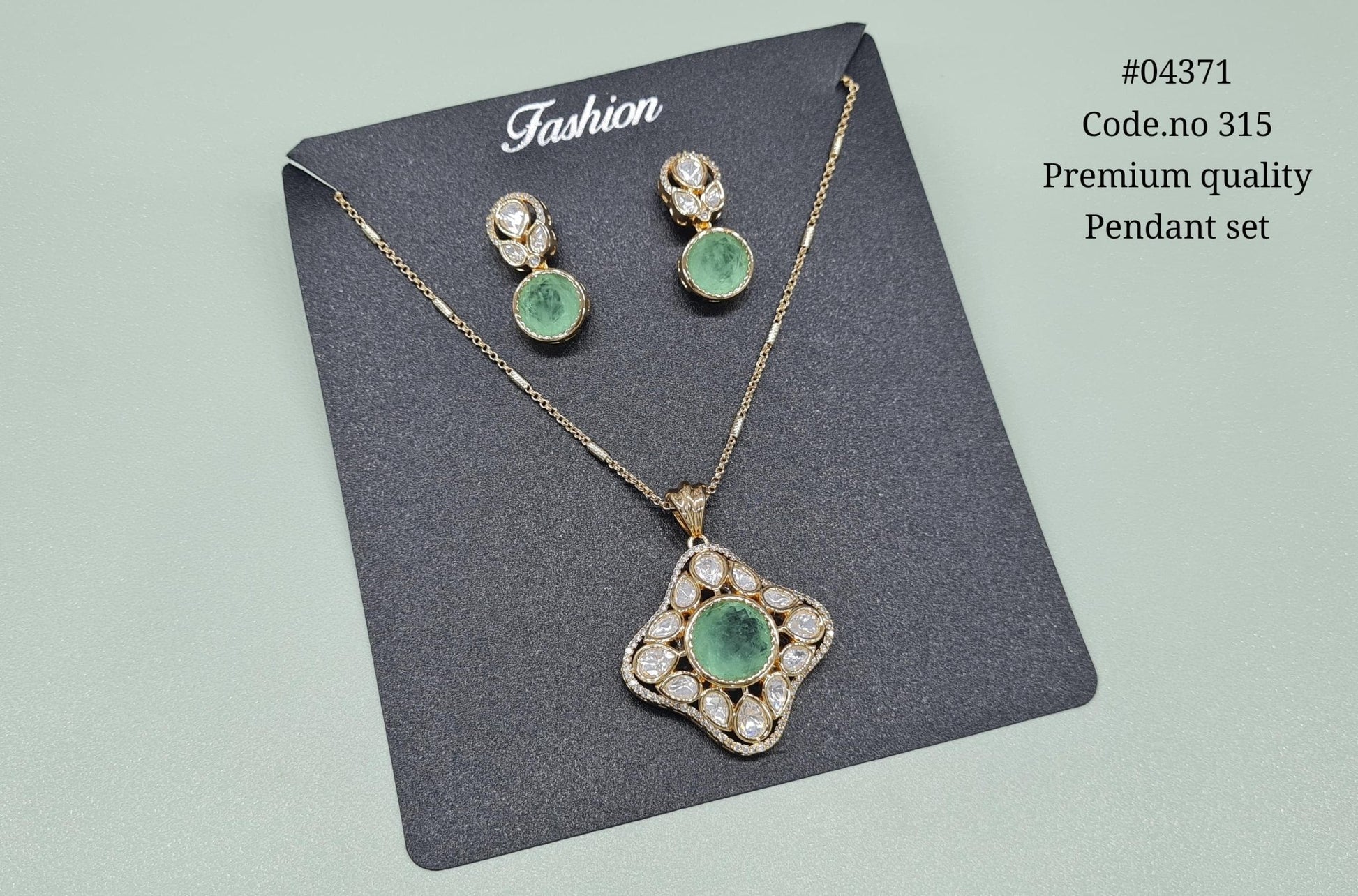 Kundan Pendant 04371 - KRISHNA'S SWETA JEWELLERY