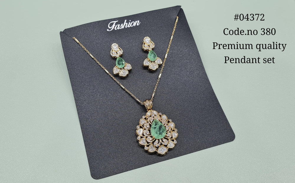 Kundan Pendant 04372 - KRISHNA'S SWETA JEWELLERY