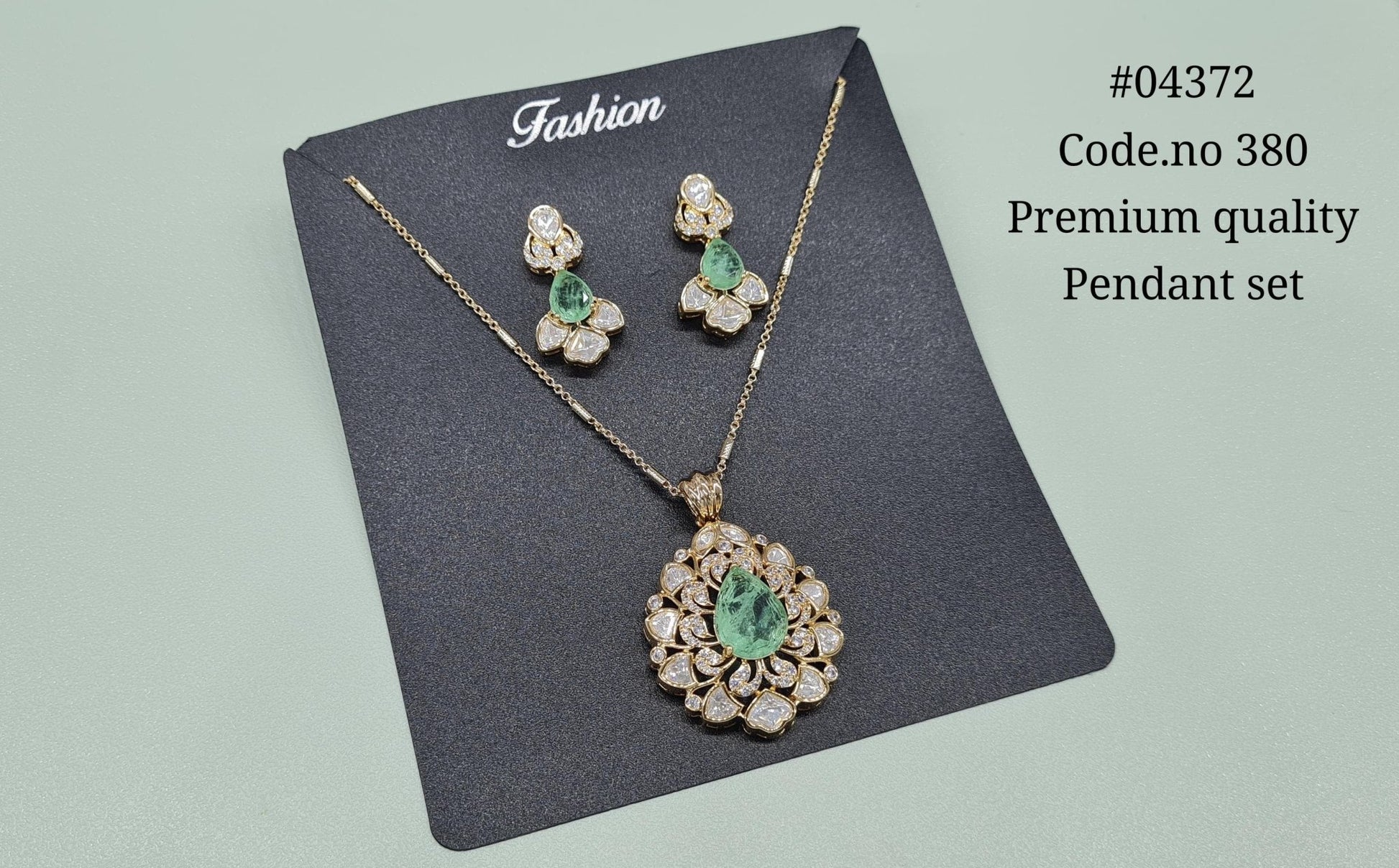 Kundan Pendant 04372 - KRISHNA'S SWETA JEWELLERY