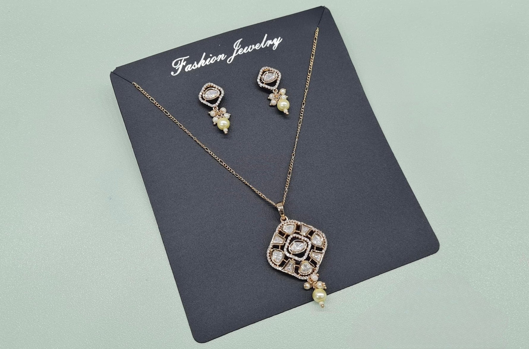 Kundan Pendant 07975 - KRISHNA'S SWETA JEWELLERY