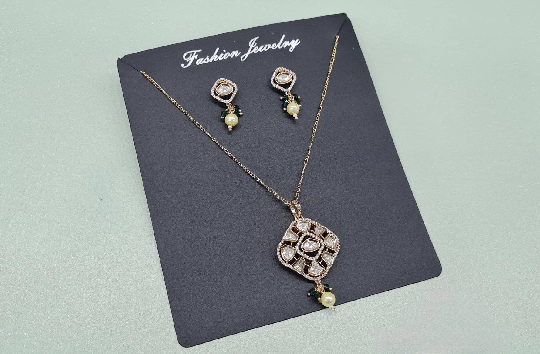 Kundan Pendant 07975 - KRISHNA'S SWETA JEWELLERY