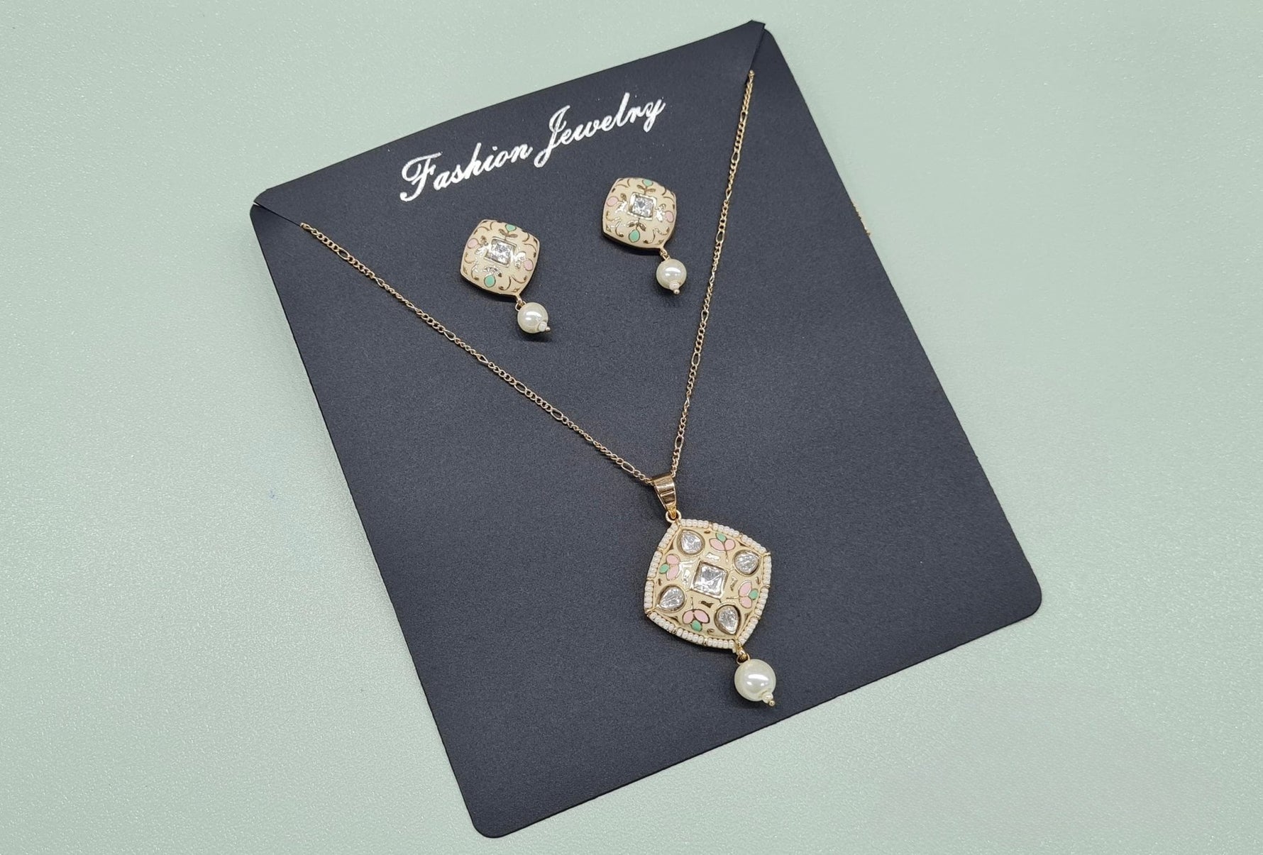 Kundan Pendant 08702 - KRISHNA'S SWETA JEWELLERY
