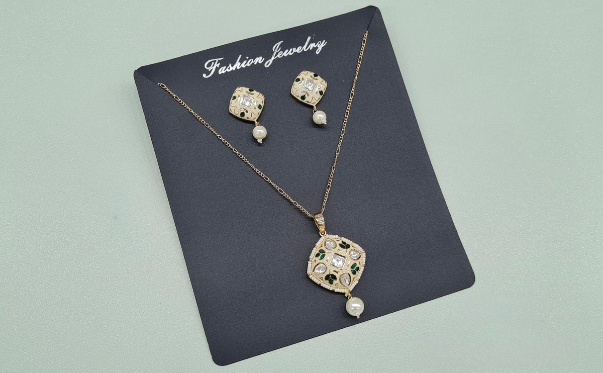 Kundan Pendant 08702 - KRISHNA'S SWETA JEWELLERY