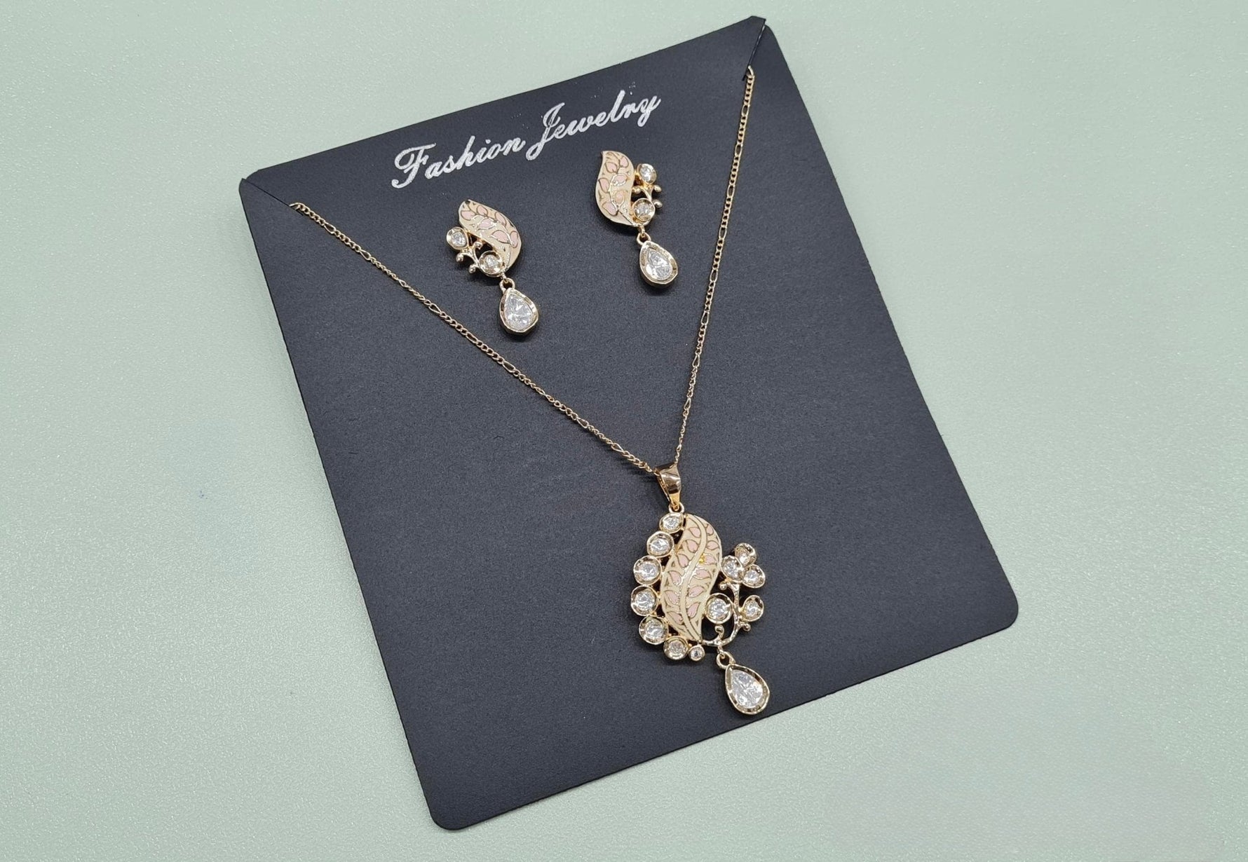 Kundan Pendant 08704 - KRISHNA'S SWETA JEWELLERY