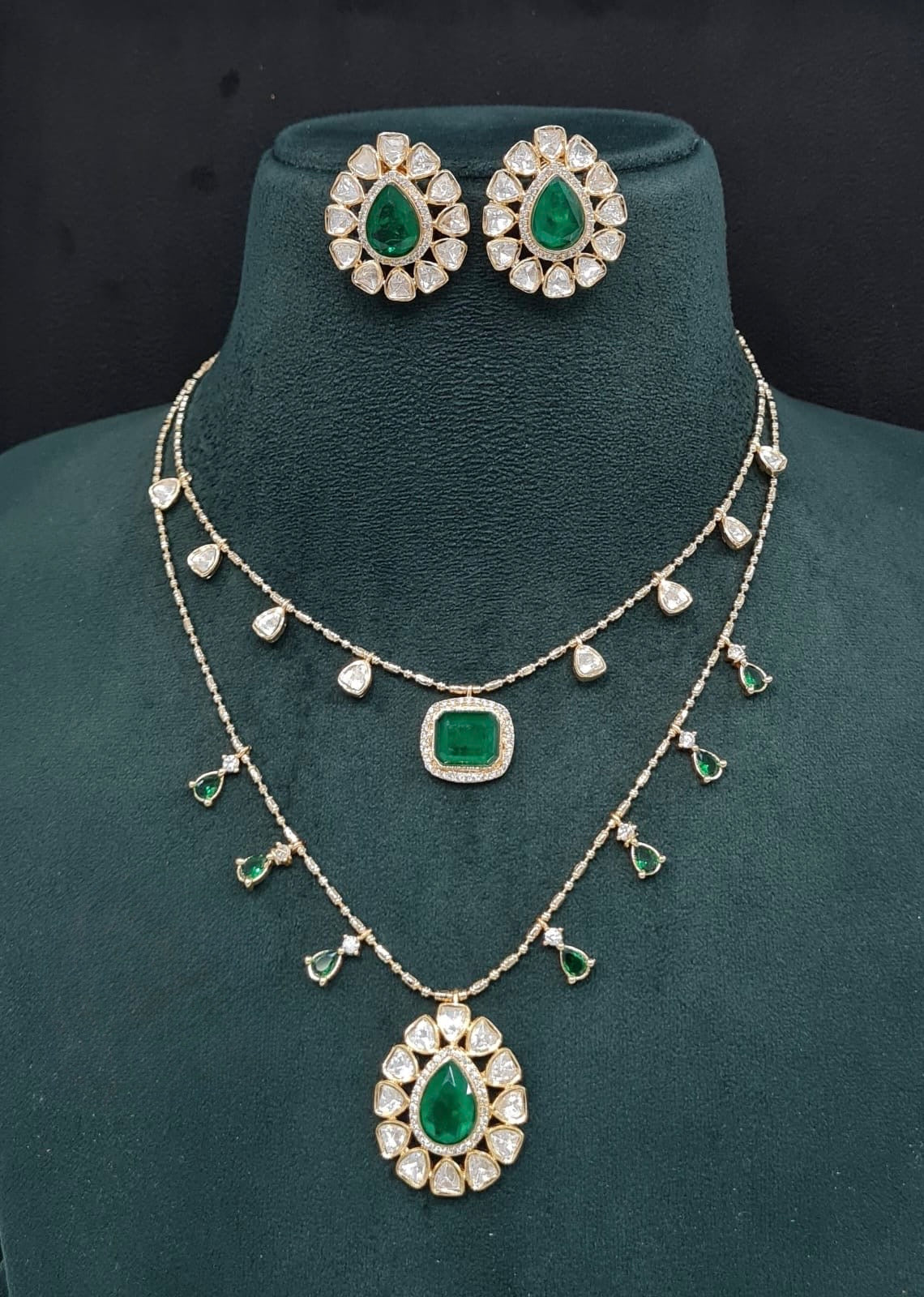 Kundan Pendant 08893 - KRISHNA'S SWETA JEWELLERY