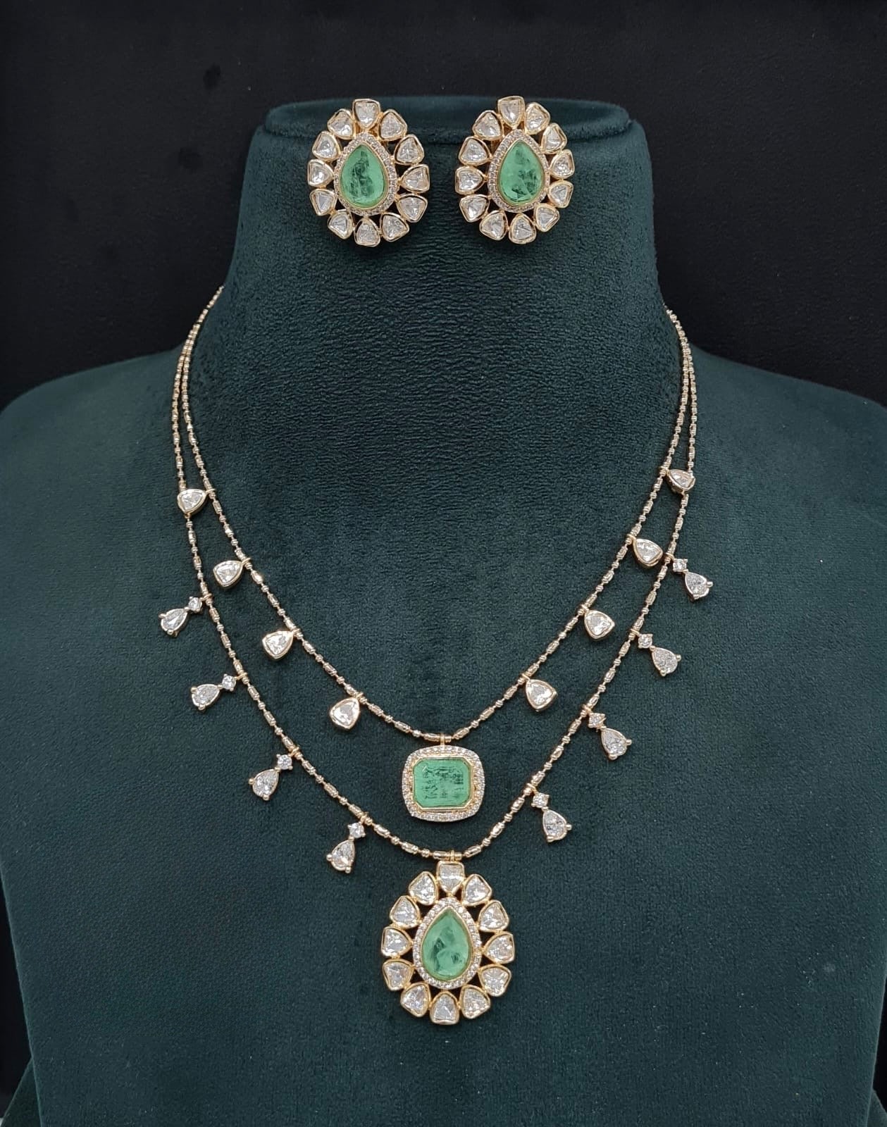 Kundan Pendant 08893 - KRISHNA'S SWETA JEWELLERY