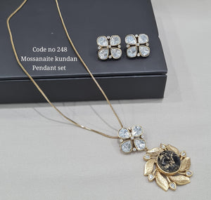 Kundan Pendant Set 00120 - KRISHNA'S SWETA JEWELLERY