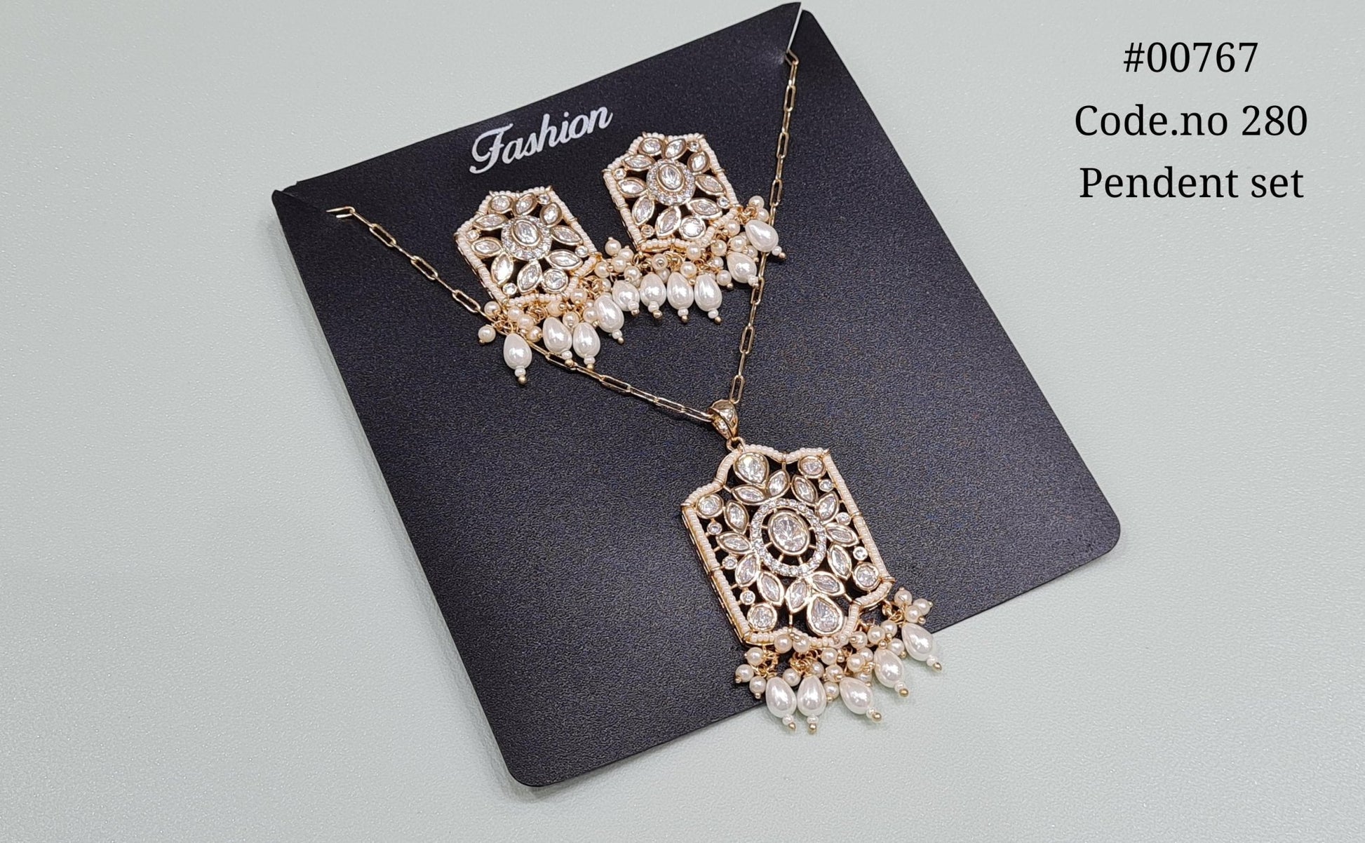 Kundan pendant set 00767 - KRISHNA'S SWETA JEWELLERY