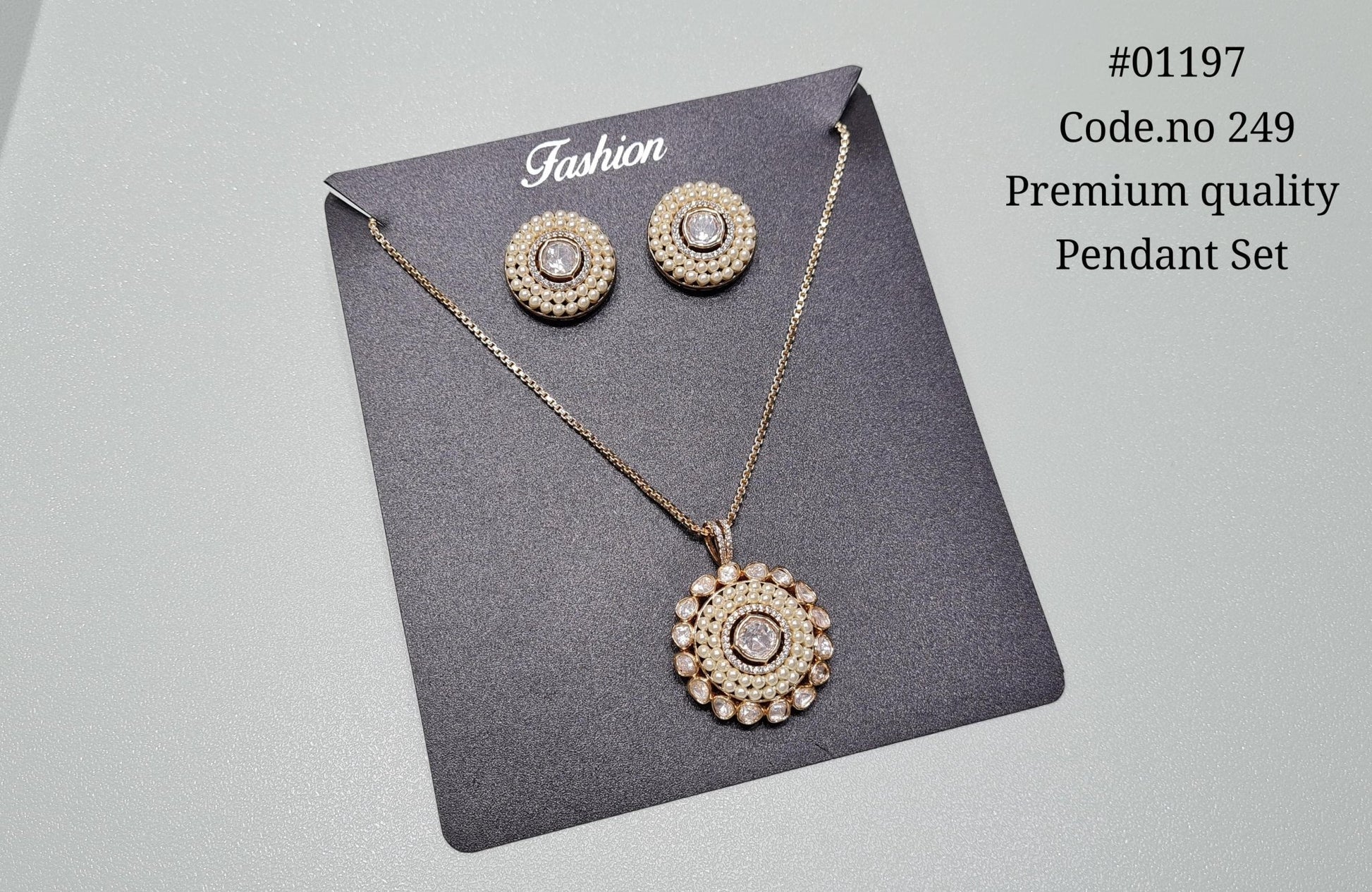 Kundan Pendant Set 01197 - KRISHNA'S SWETA JEWELLERY