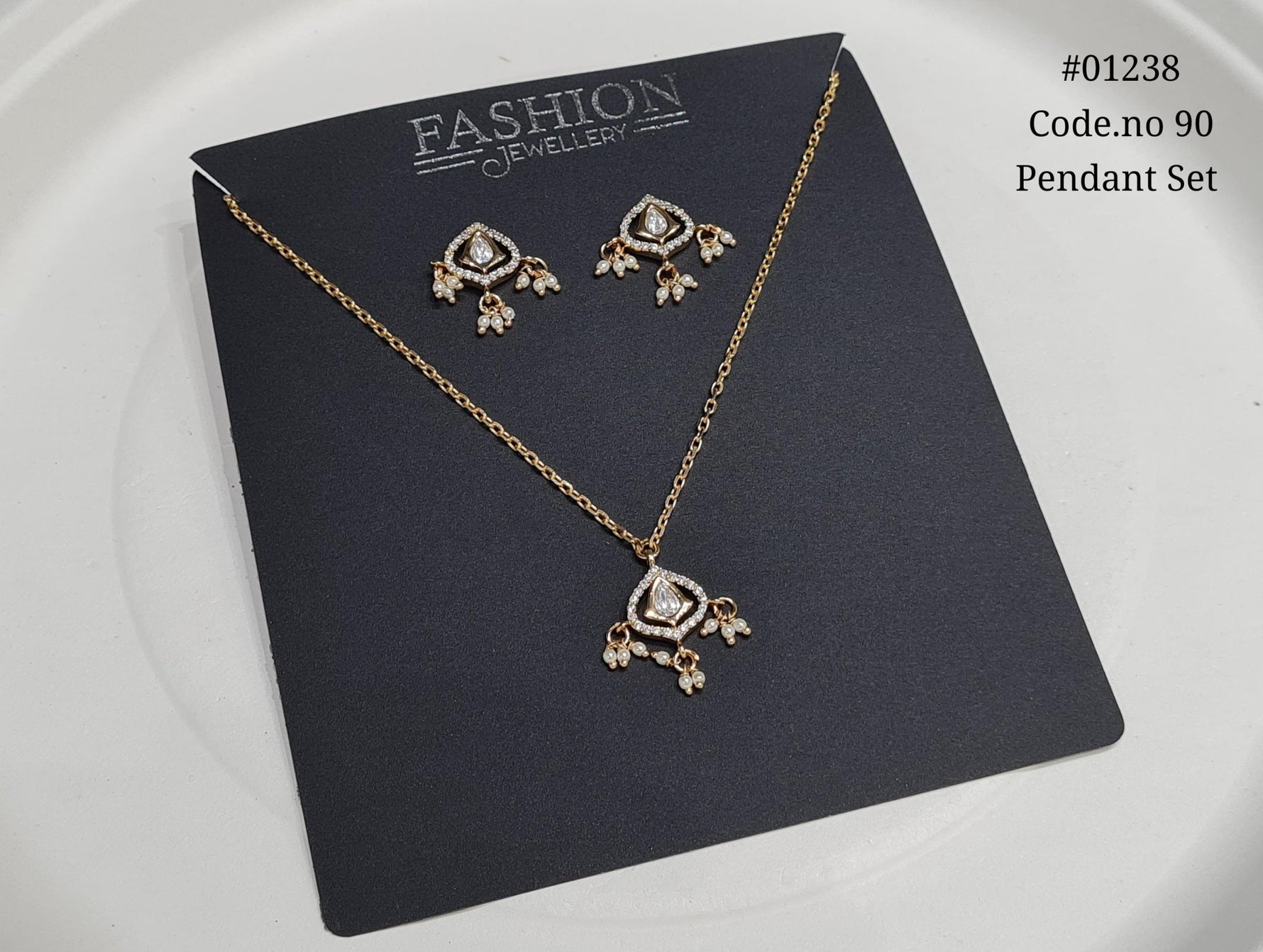 Kundan Pendant Set 01238 - KRISHNA'S SWETA JEWELLERY