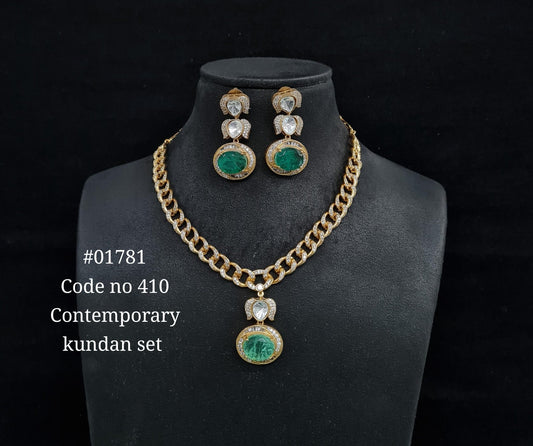 Kundan pendant set 01781 - KRISHNA'S SWETA JEWELLERY