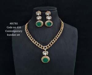 Kundan pendant set 01781 - KRISHNA'S SWETA JEWELLERY