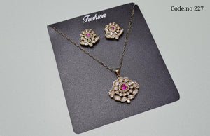 Kundan Pendant set 01968 - KRISHNA'S SWETA JEWELLERY