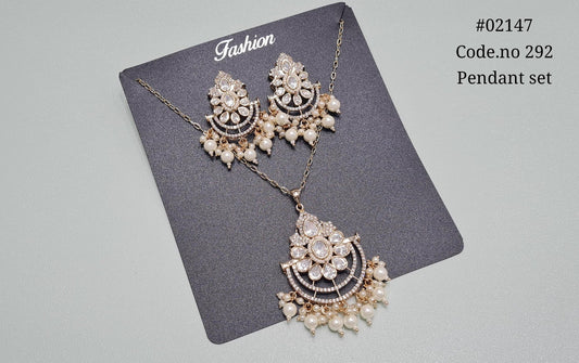 Kundan Pendant Set 02147 - KRISHNA'S SWETA JEWELLERY