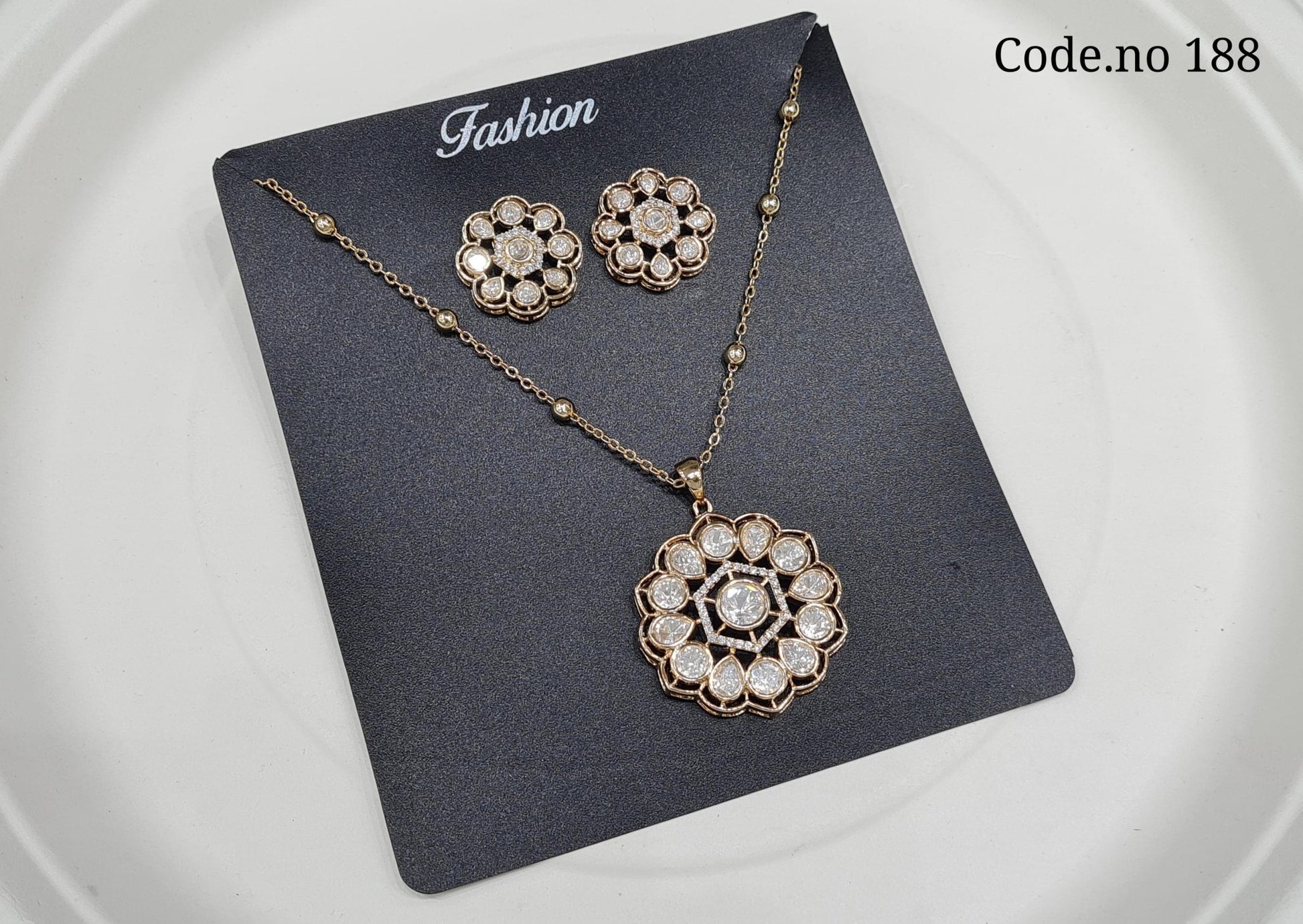 Kundan Pendant sets 00062 - KRISHNA'S SWETA JEWELLERY
