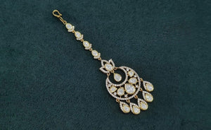 Kundan Tikka 05970 - KRISHNA'S SWETA JEWELLERY