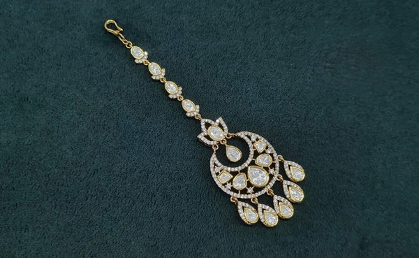 Kundan Tikka 05970 - KRISHNA'S SWETA JEWELLERY