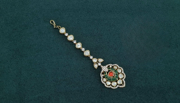 Kundan Tikka 06008 - KRISHNA'S SWETA JEWELLERY