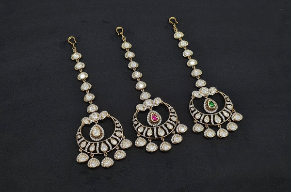 Kundan Tikka 09025 - KRISHNA'S SWETA JEWELLERY